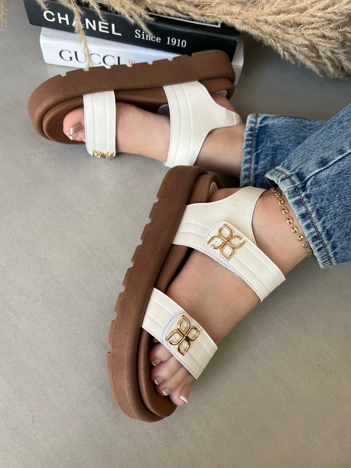 Sandalias Soft Luxury Con Herraje