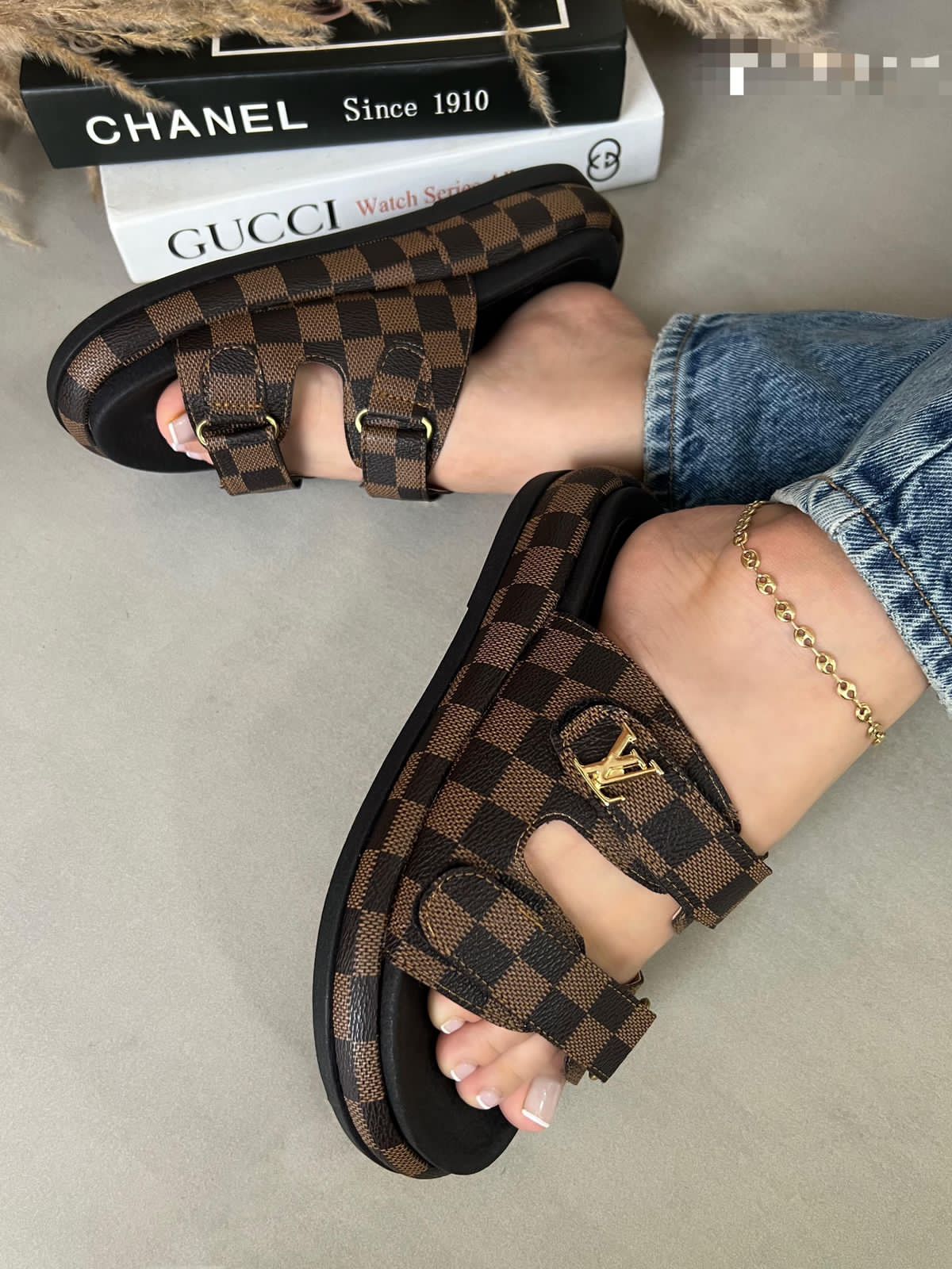 Sandalia Aura Chic
